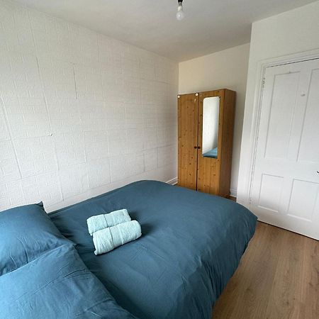 Nice Double Room At 2 Iveragh Rd-8 Дублин Экстерьер фото
